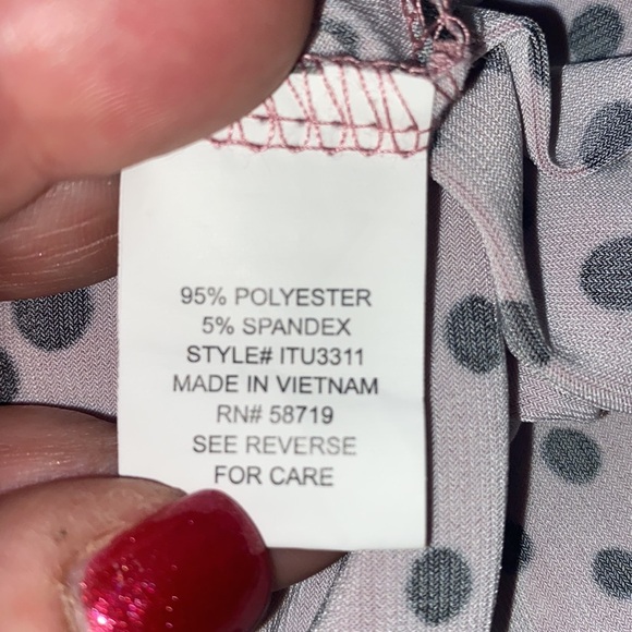 NY Women’s collection pink and black polkadot blouse scrunch tie sleeves Size 1X - Picture 10 of 14